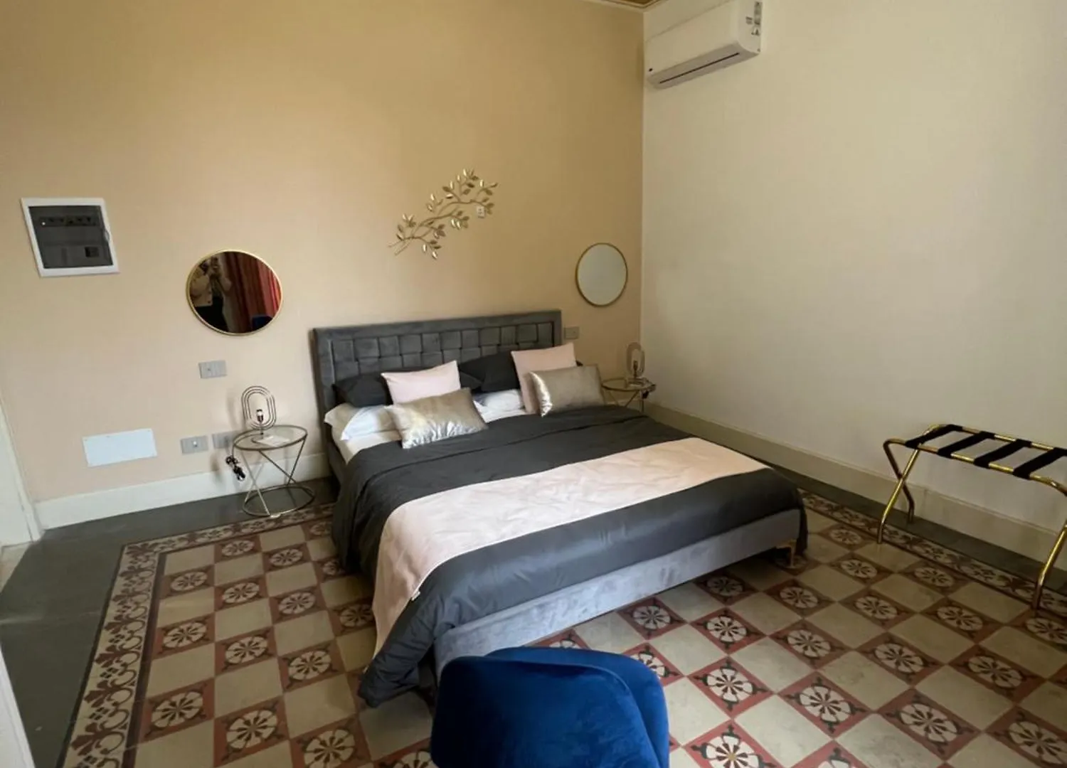 Sicilia Experience - Palazzo Nouveau Catania 0*,