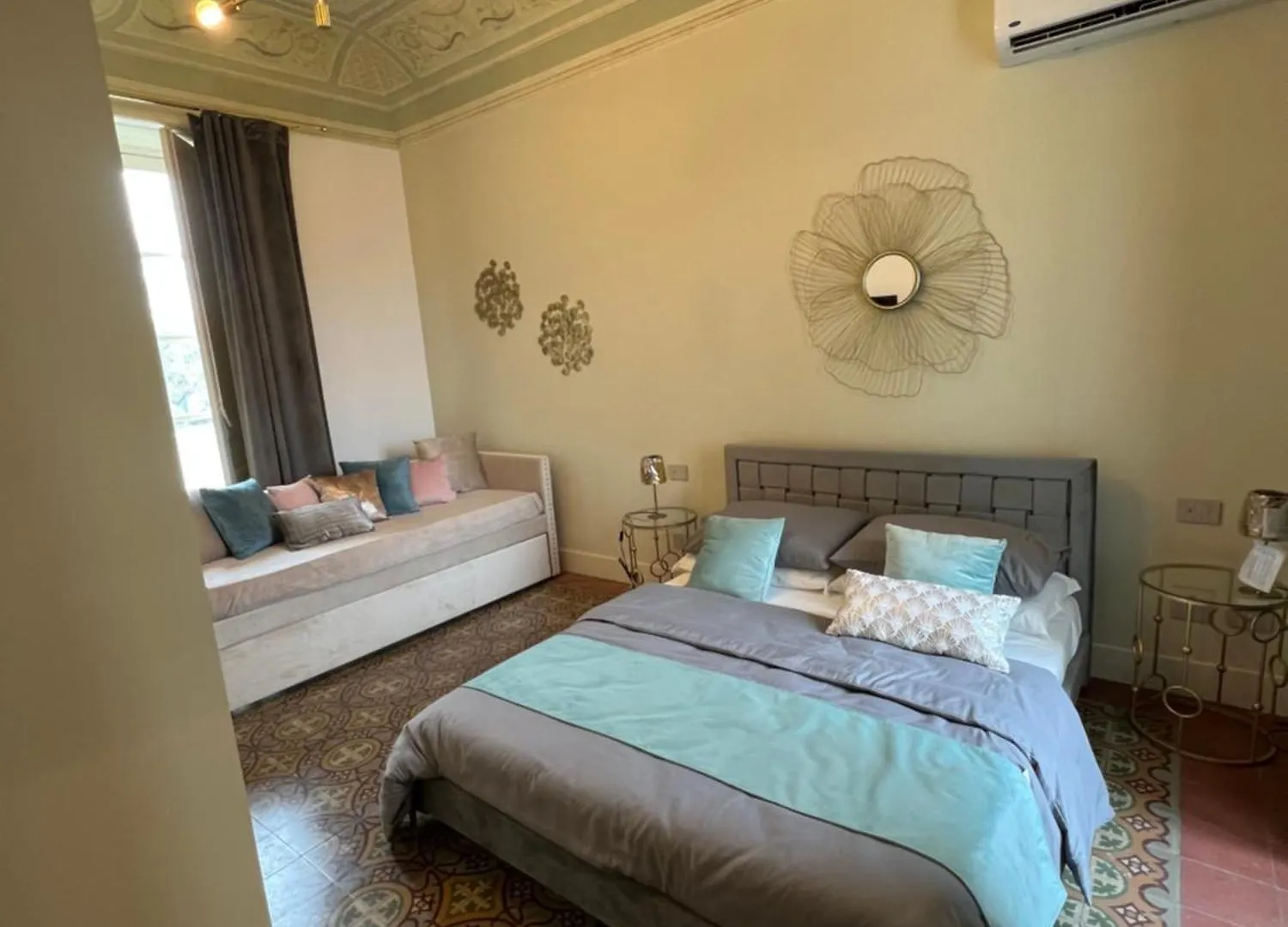 Sicilia Experience - Palazzo Nouveau Catania Bed & Breakfast